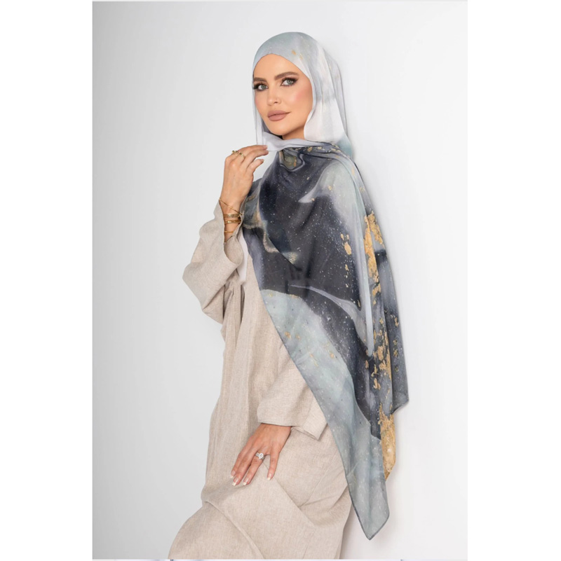Muslim scarf